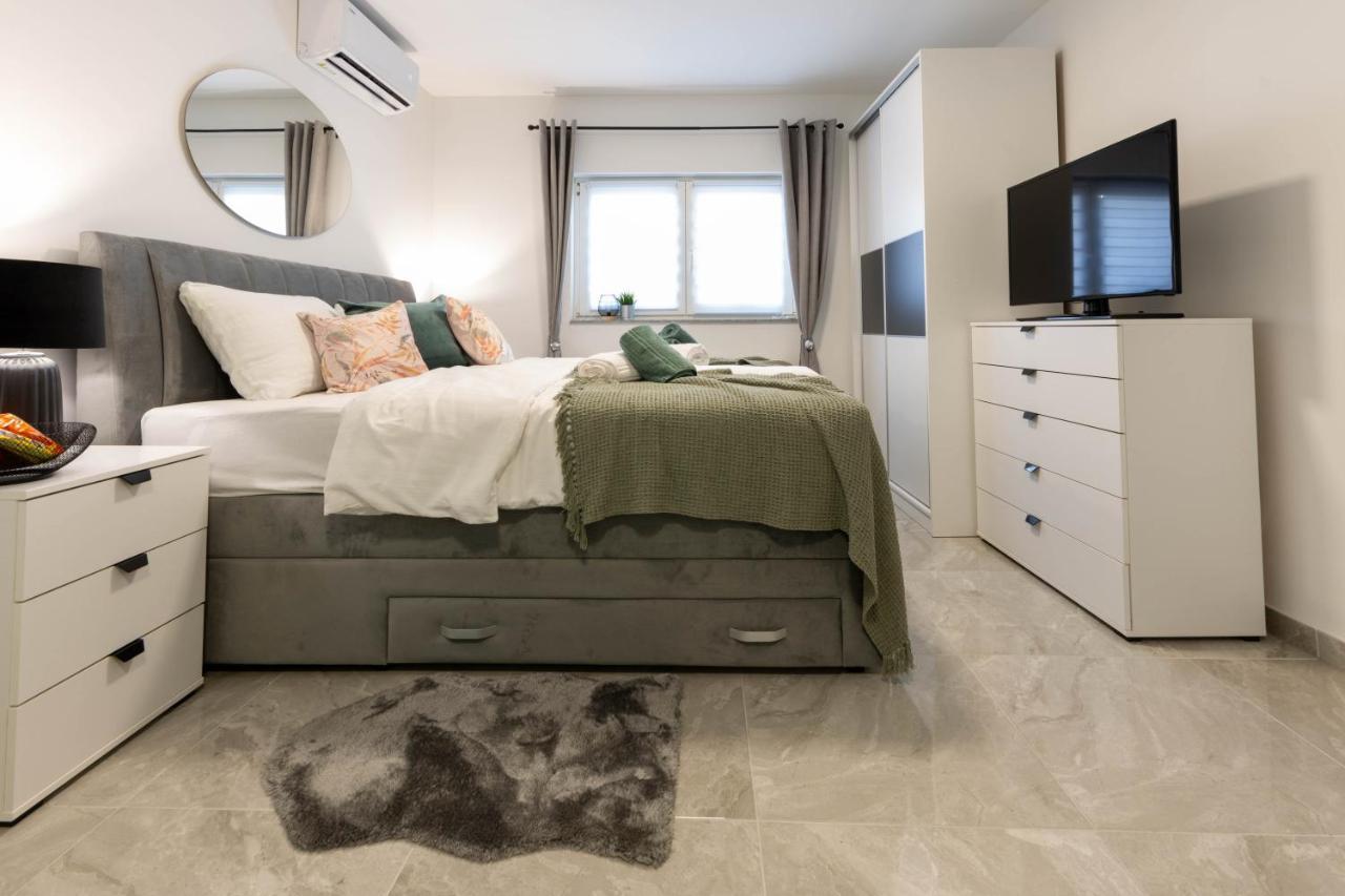Apartmani Sun & Moon Б'єловар Екстер'єр фото